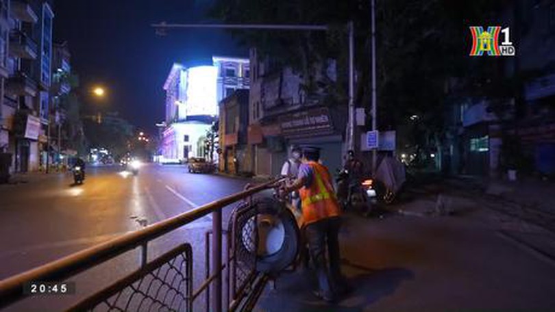 Nhọc nhằn nghề gác chắn tàu