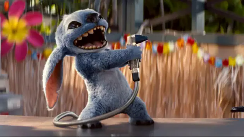 'Lilo&Stitch' có doanh thu mở màn cao nhất mọi thời đại