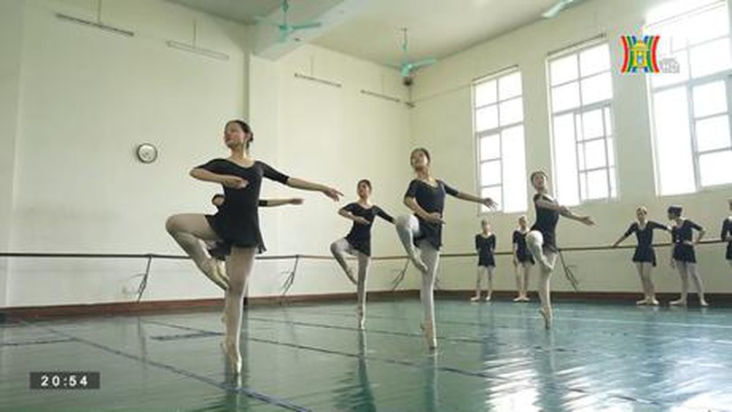 Học múa ballet - Khổ luyện để tỏa sáng