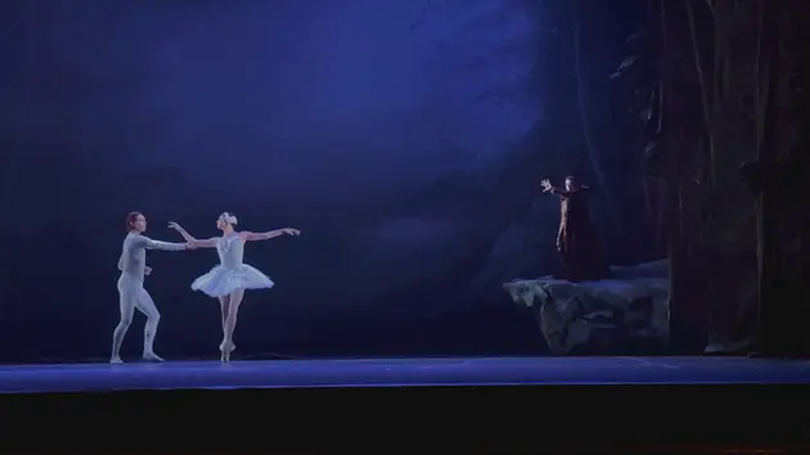 Vở ballet 'Hồ Thiên Nga' chinh phục khán giả Rio de Janeiro