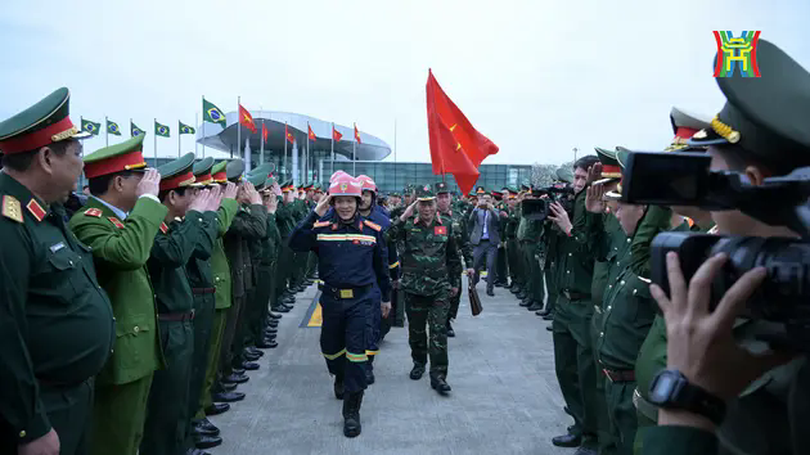Đoàn công tác Bộ Công an lên đường sang Myanmar cứu trợ