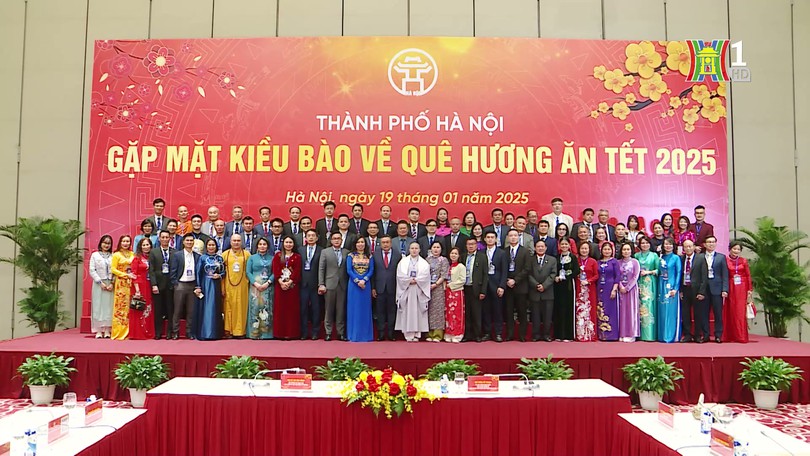 Tấm lòng kiều bào gửi những mùa xuân quê hương | Phóng sự tài liệu | 27/01/2025