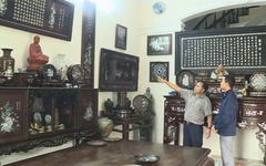 Giấc mơ định danh khảm trai - sơn mài trên bản đồ thế giới