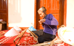 Độc đáo nón lụa làng Chuông | Hà Nội đến để yêu | 23/01/2026