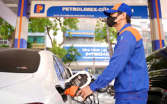 Tiếp tục ưu đãi thuế xăng dầu đến hết năm 2026