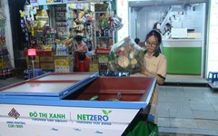 Thu gom rác bằng túi tiêu chuẩn: Người dân còn bỡ ngỡ