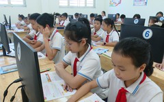 Phường Dương Nội đồng hành cùng học sinh trong kỷ nguyên mới