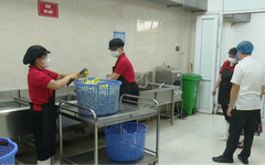 Kiểm tra quy trình bữa ăn bán trú