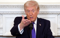 Tổng thống Trump cân nhắc tái hành động với Iran