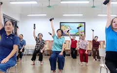 Mô hình dưỡng lão bán trú công lập quá tải