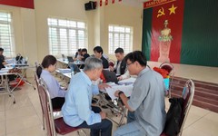 Người 'gỡ nút thắt’ từ cơ sở, tạo sự đồng thuận trong nhân dân