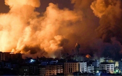 Israel tăng cường tấn công Dải Gaza