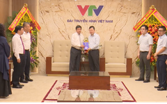 Lãnh đạo thành phố Hà Nội chúc mừng các cơ quan báo chí