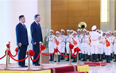 Nhà vua Thái Lan và Hoàng hậu thăm cấp Nhà nước tới Việt Nam