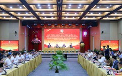 Đưa pháp luật 'tốt từ trong văn bản' đến 'tốt trong cuộc sống'