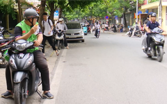 Grab: Một nghề hay một cuộc mưu sinh?