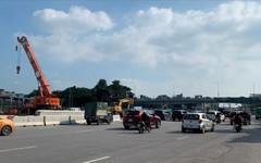 Hà Nội điều chỉnh điểm quay đầu trên đường Cổ Linh để thi công hầm chui