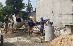 Xã Hạ Bằng: Công trình bị xử phạt vẫn tiếp tục thi công