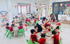 Từ quy trình đến nền tảng số - Nâng cao chất lượng bữa ăn bán trú