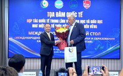 Kết nối tri thức - thúc đẩy phát triển bền vững