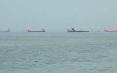 94 tàu thương mại phải chuyển hướng do Mỹ phong tỏa Iran