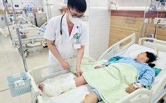 Tự ý đắp lá trị vết thương – Hệ lụy khôn lường