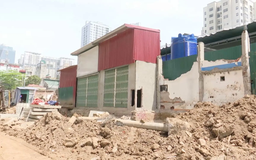 Chưa xử lý 'nhà siêu mỏng, siêu méo' trên phố Nguyễn Tuân