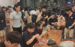 Trường học lo chu đáo cho học sinh trong mưa bão