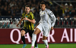 Kylian Mbappe cân bằng kỷ lục của huyền thoại Filippo Inzaghi