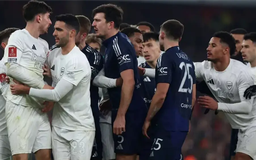 Arsenal nhận án phạt nặng