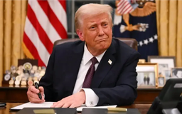 Ông Trump cân nhắc tăng mạnh thuế nhập khẩu hàng Trung Quốc