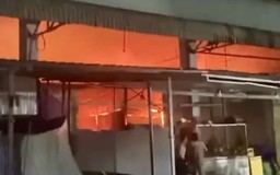 Cháy tại chợ Bình Hàng Tây, tỉnh Đồng Tháp
