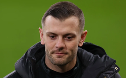 Jack Wilshere dẫn dắt đội bóng cũ