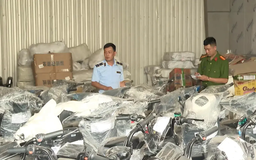 Triệt phá đường dây xe điện giả, lộ lỗ hổng quản lý