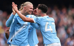 Erling Haaland lập cú đúp giúp Manchester City vượt qua Everton