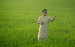 Bằng Kiều dành doanh thu ‘Let’s Sing Vietnam’ ủng hộ đồng bào