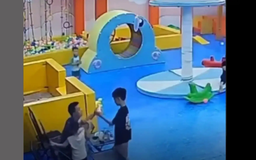Triệu tập người đàn ông hành hung trẻ em