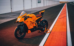 Mẫu xe mới của KTM khuấy đảo làng mô tô thể thao