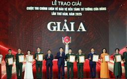 Khơi dậy niềm tin vào Đảng