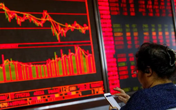 VN-Index lao dốc mất 50 điểm, thanh khoản giảm mạnh