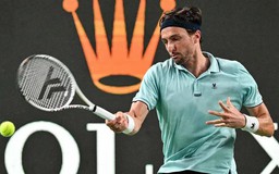 Arthur Rinderknech ghi tên vào vòng 2 Paris Masters