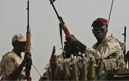 Sudan: Trụ sở quân đội ở Darfur thất thủ
