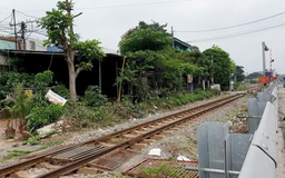 Đề xuất kéo dài lộ trình xóa lối đi tự mở