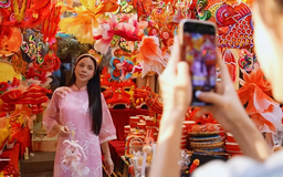 Trung thu trên phố Hàng Mã