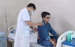 Nhiều bệnh nhân sốt xuất huyết nặng nhập viện