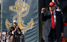 Ông Trump tôn vinh sức mạnh hải quân Mỹ