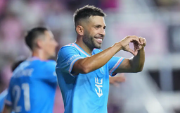 Jordi Alba tuyên bố giải nghệ vào cuối mùa