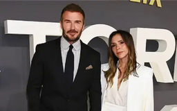 Victoria Beckham làm phim tài liệu về sự nghiệp của mình