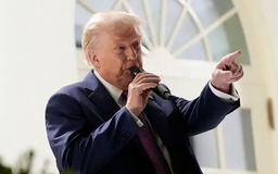 Ông Trump bác tin Mỹ sắp tấn công quân sự vào Venezuela