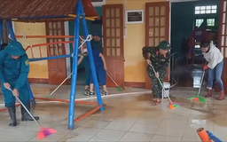 Quân đội hỗ trợ Quảng Trị khắc phục hậu quả mưa lũ